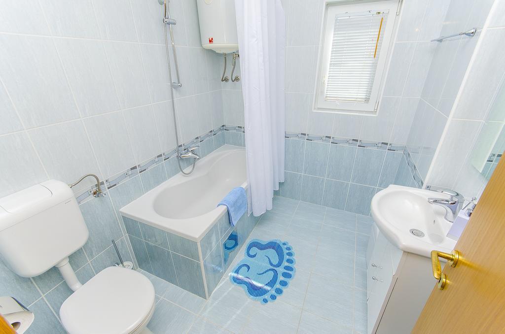 Apartments Kunac Podgora Szoba fotó