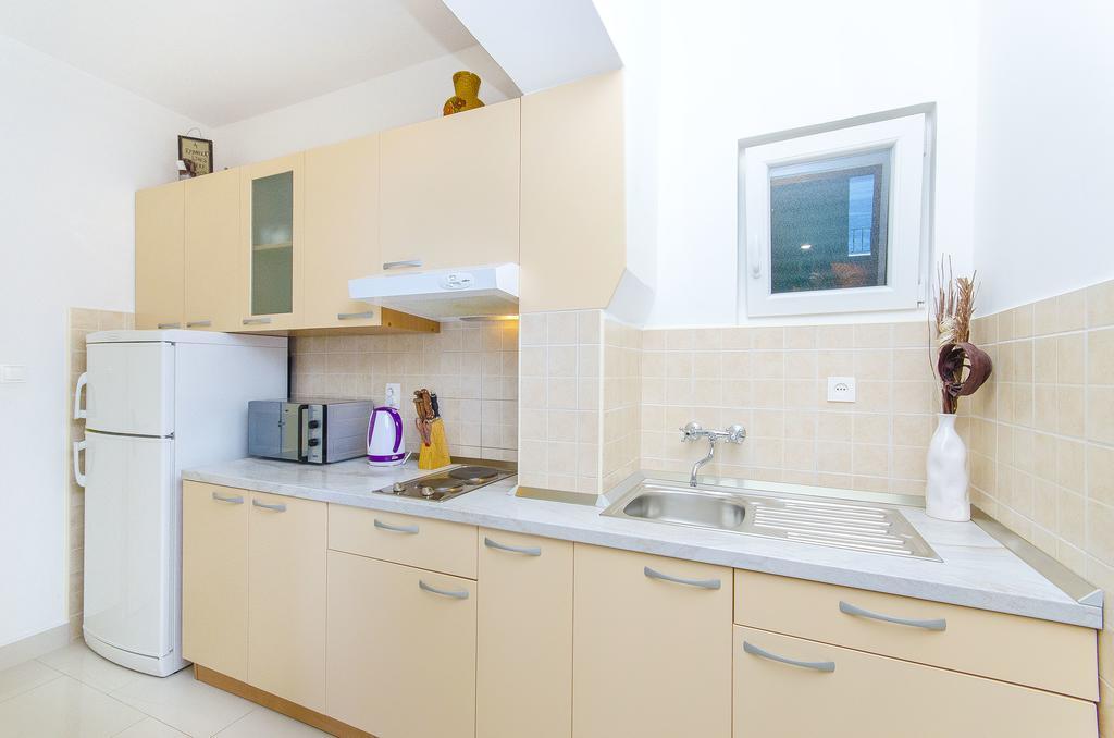Apartments Kunac Podgora Szoba fotó